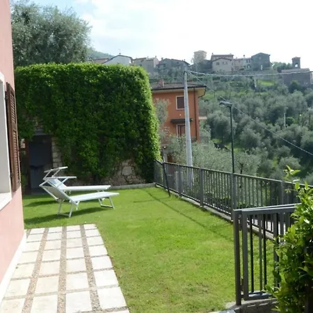 Anna Villa